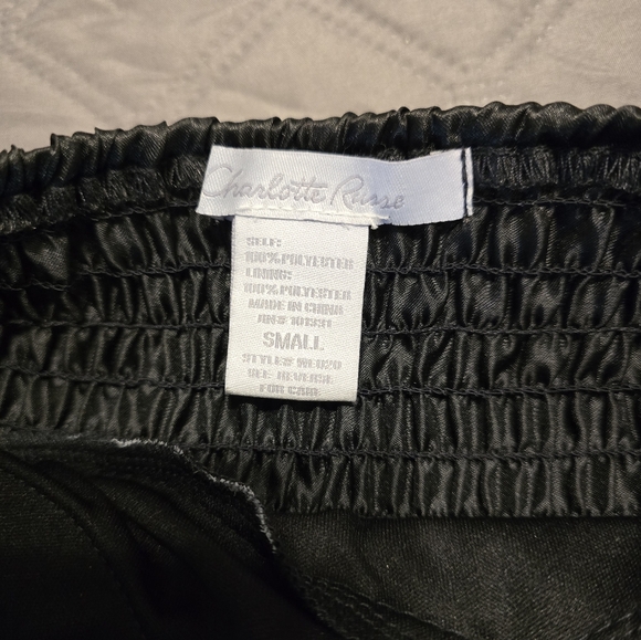 New without tags Charlotte Russe strapless bubble bottom top. - Picture 7 of 7